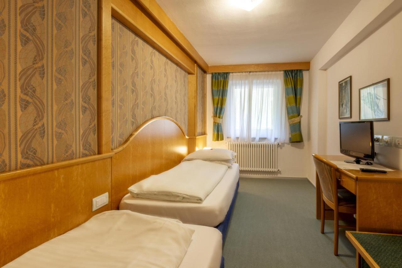 Hotel Alpe Canazei Kültér fotó